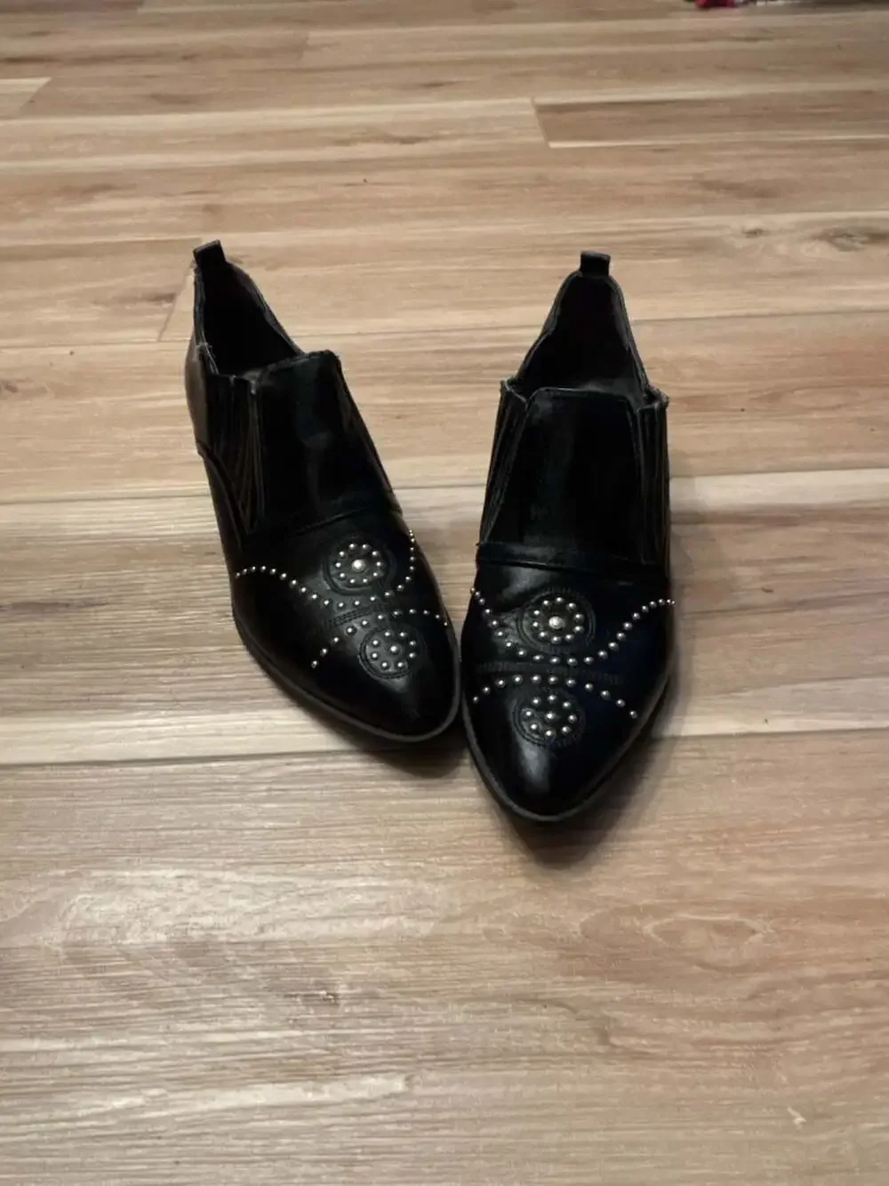 Circus by Sam Edelman Black Studded Western Ankle Booties